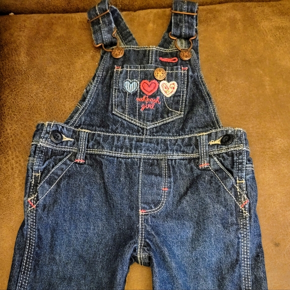 OshKosh B’gosh Girl Embroidery Denium Blue Overalls Hearts Country Farm 6 Months - Picture 5 of 13